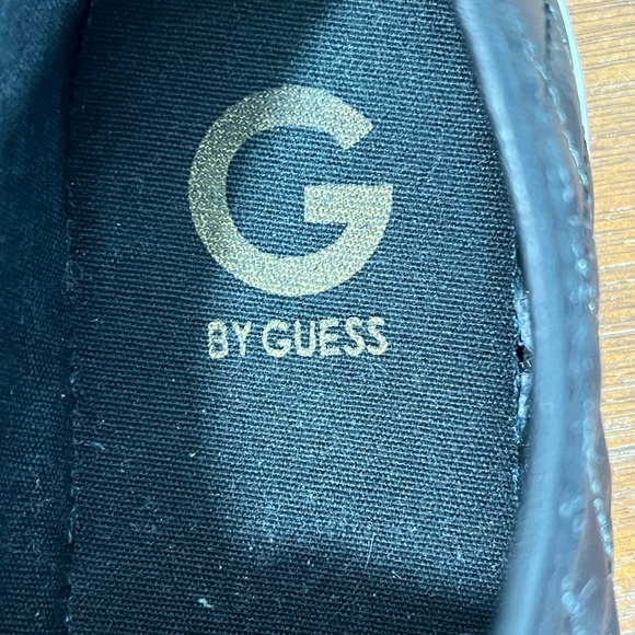 G by Guess Black Lace Up Shoes - Picture 8 of 9